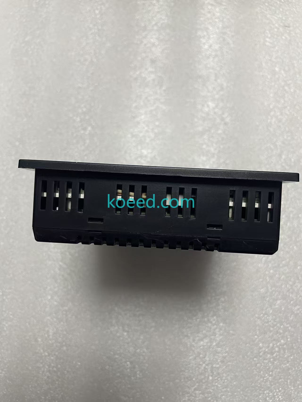 GT32 AIG32TQ02D - Koeed Fashion View